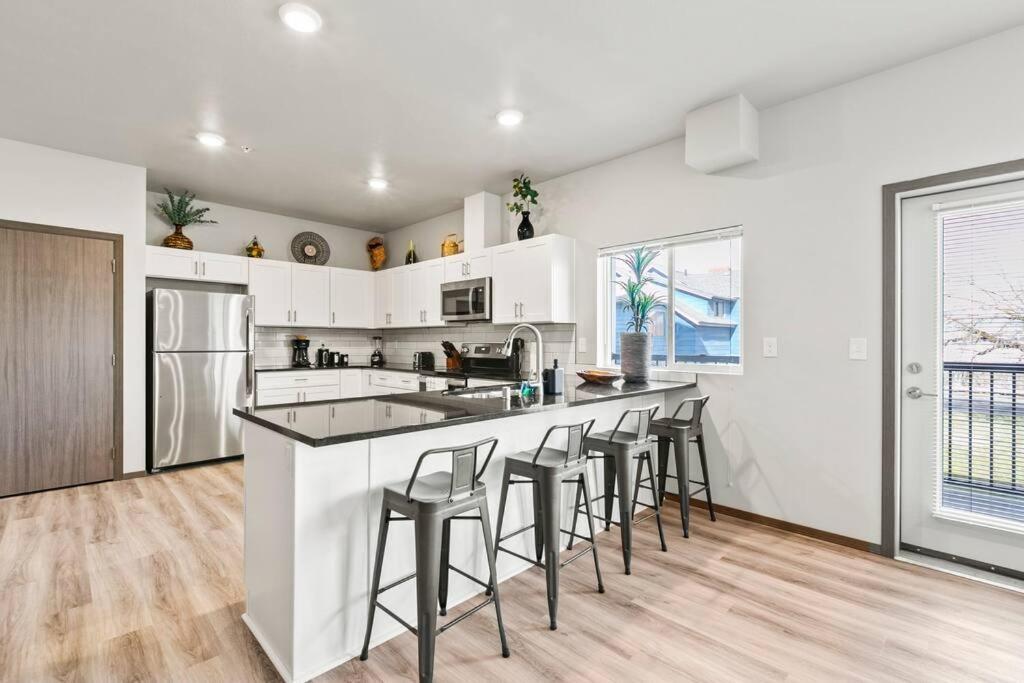 Spacious New 2 Bed 2 Bath Apt By Downtown Spokane Buitenkant foto