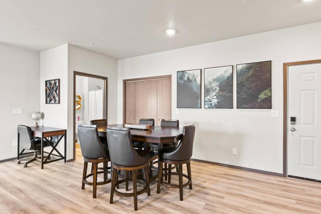 Spacious New 2 Bed 2 Bath Apt By Downtown Spokane Buitenkant foto